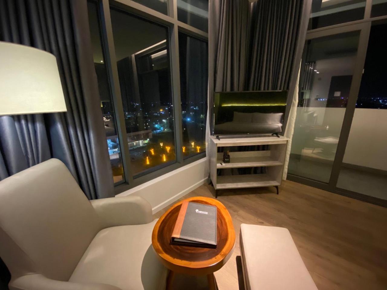 Newcc Hotel And Serviced Apartment Quảng Ngãi Kültér fotó
